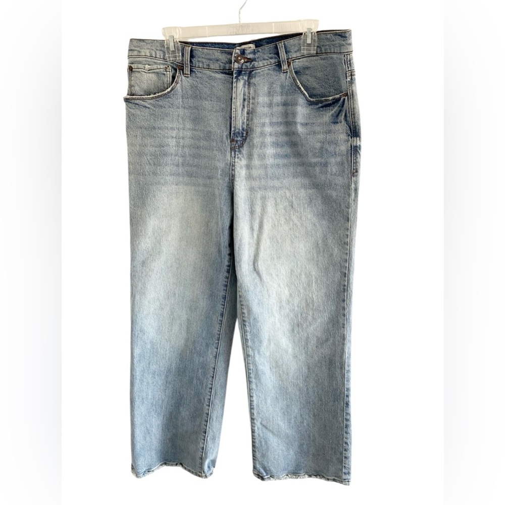 NWOT Kensie “The Aubrey” high rise relaxed straight. - Picture 4 of 8